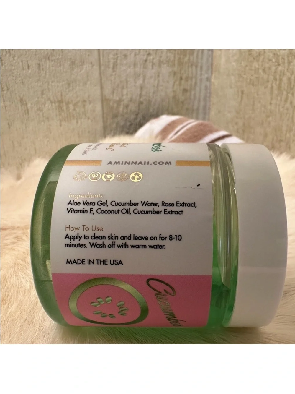 AMINNAH Cucumber Jelly Face Mask - Green NEW Retail $50